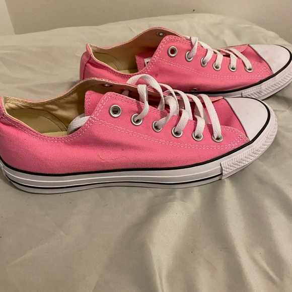 Converse Shoes - Never worn converse, size 10
